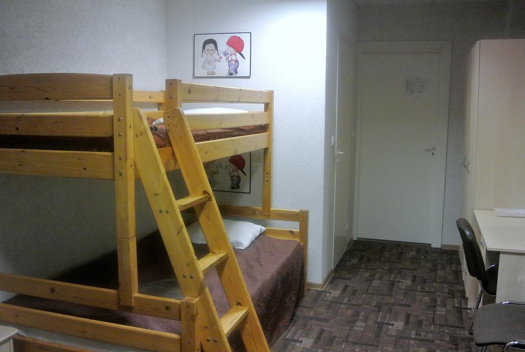 Eurohotel Maardu Szoba fotó