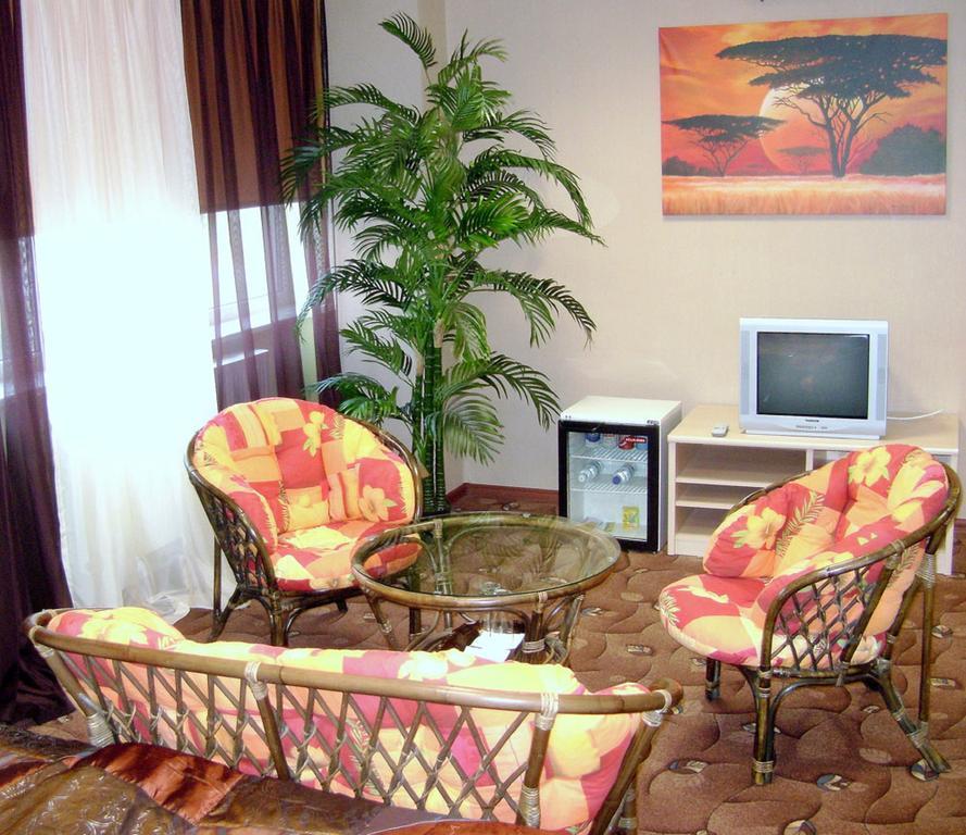 Eurohotel Maardu Szoba fotó